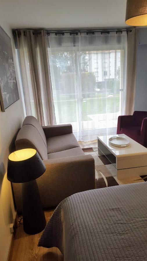 Chez Marilyn Apartment โดวีลล์ ภายนอก รูปภาพ